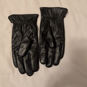Lambskin gloves